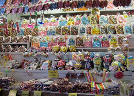 Gingerbread Stand